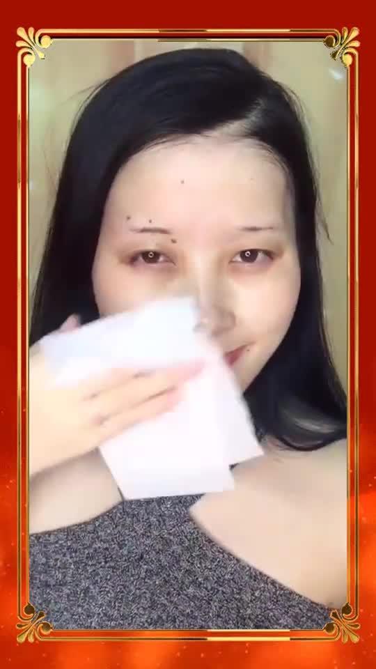 明星给同事化妆吗