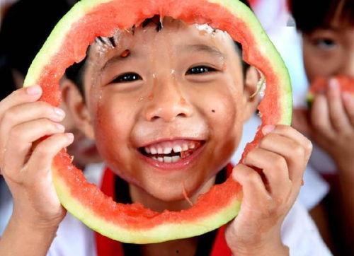 水大宝吃瓜,揭秘娱乐圈幕后故事
